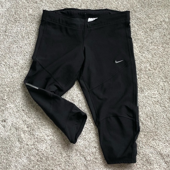 Nike Dri-Fit black crop leggings, size small - Picture 1 of 7